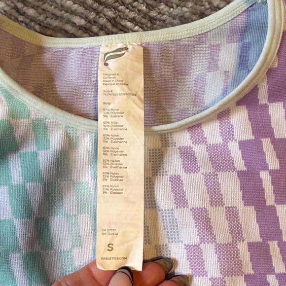 Fabletics || NWOT Kerri Seamless Crop Tank (S) - Picture 5 of 9